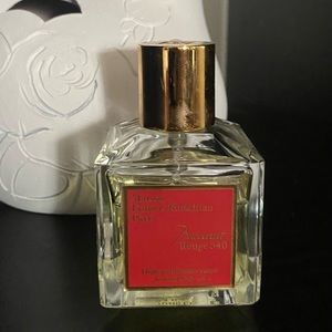 Fragrance Maison Francis Kurkdjian Baccarat Rouge 540 Scented Body Oil